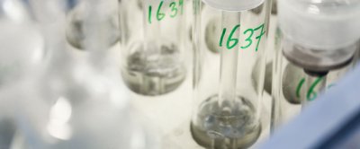 De flesjes waarmee ammoniak gemeten wordt 