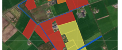 Figuur 2:  Het risico op droogteproblemen op Koeien & Kansen-bedrijf Stevens volgens de BedrijfsWaterWijzer. Betekenis van de kleuren rood, oranje, geel, groen: veel, vrij veel, matig, weinig risico.